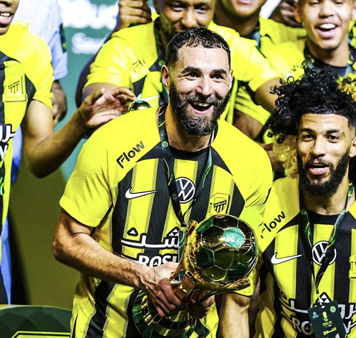 包含马赛力克巴黎,本泽马绝境逆转的词条 包含马赛力克巴黎,本泽马绝境逆转的词条