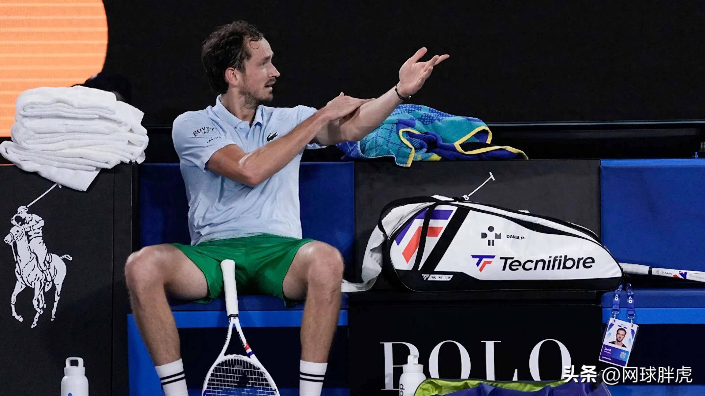 澳大利亚网球队完胜世界网球队，梅德韦杰夫爆发神勇