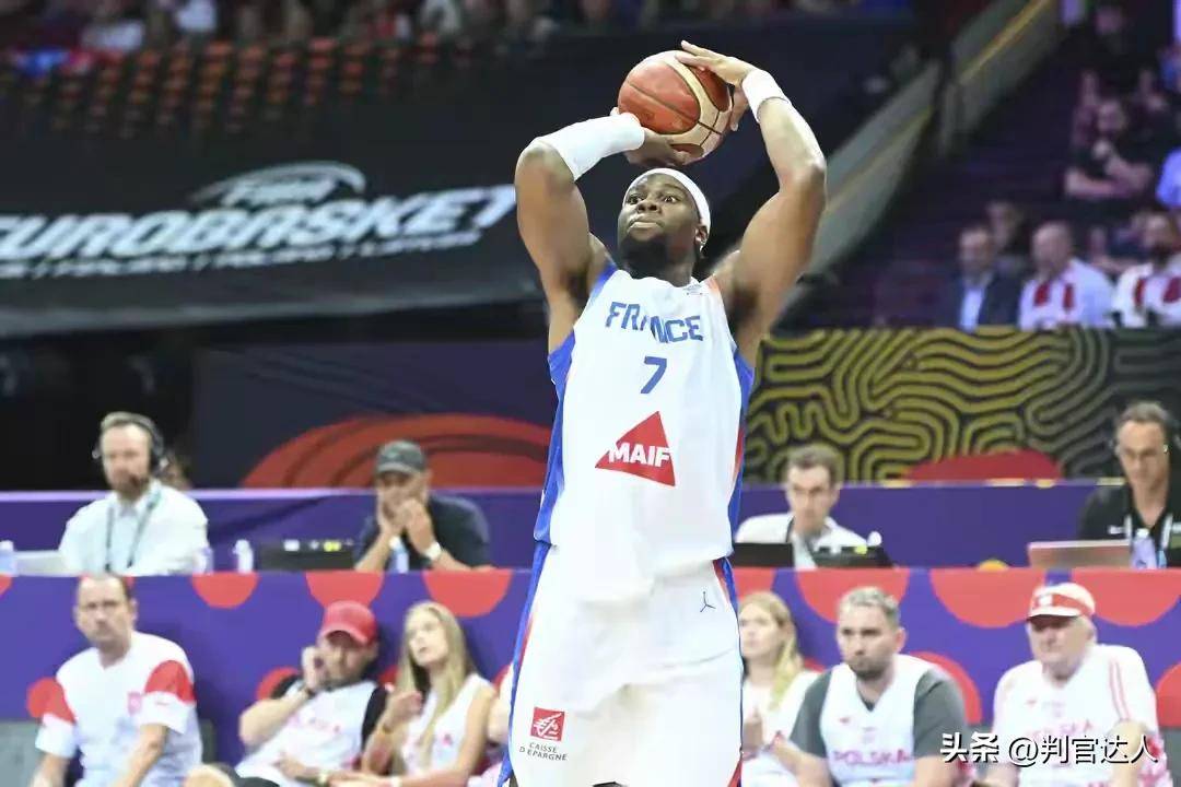 步行者翻盘波兰男篮，阿德巴约绝境逆转