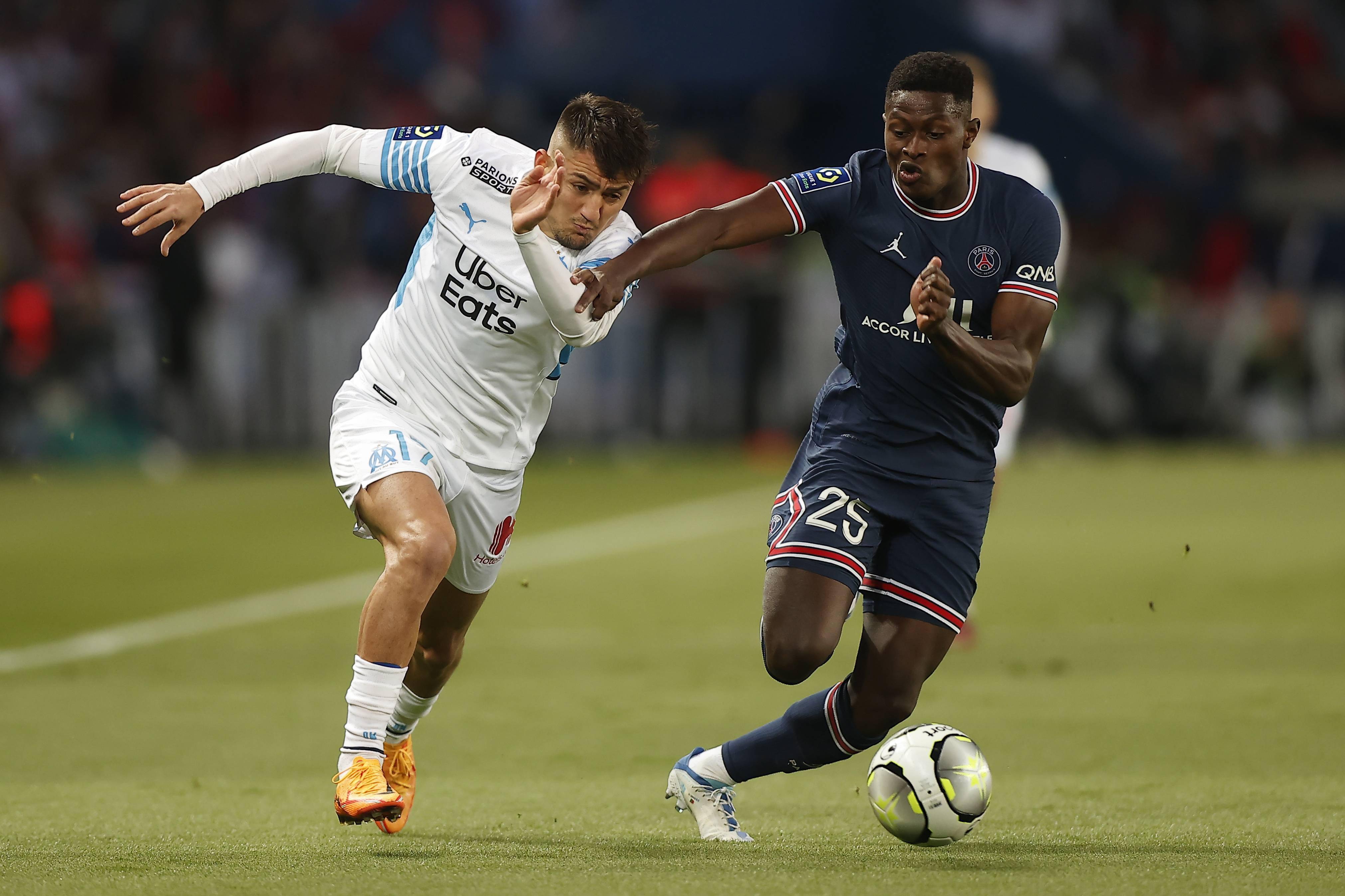 荷兰横扫马赛，莫德里奇一己之力扛起全队的简单介绍