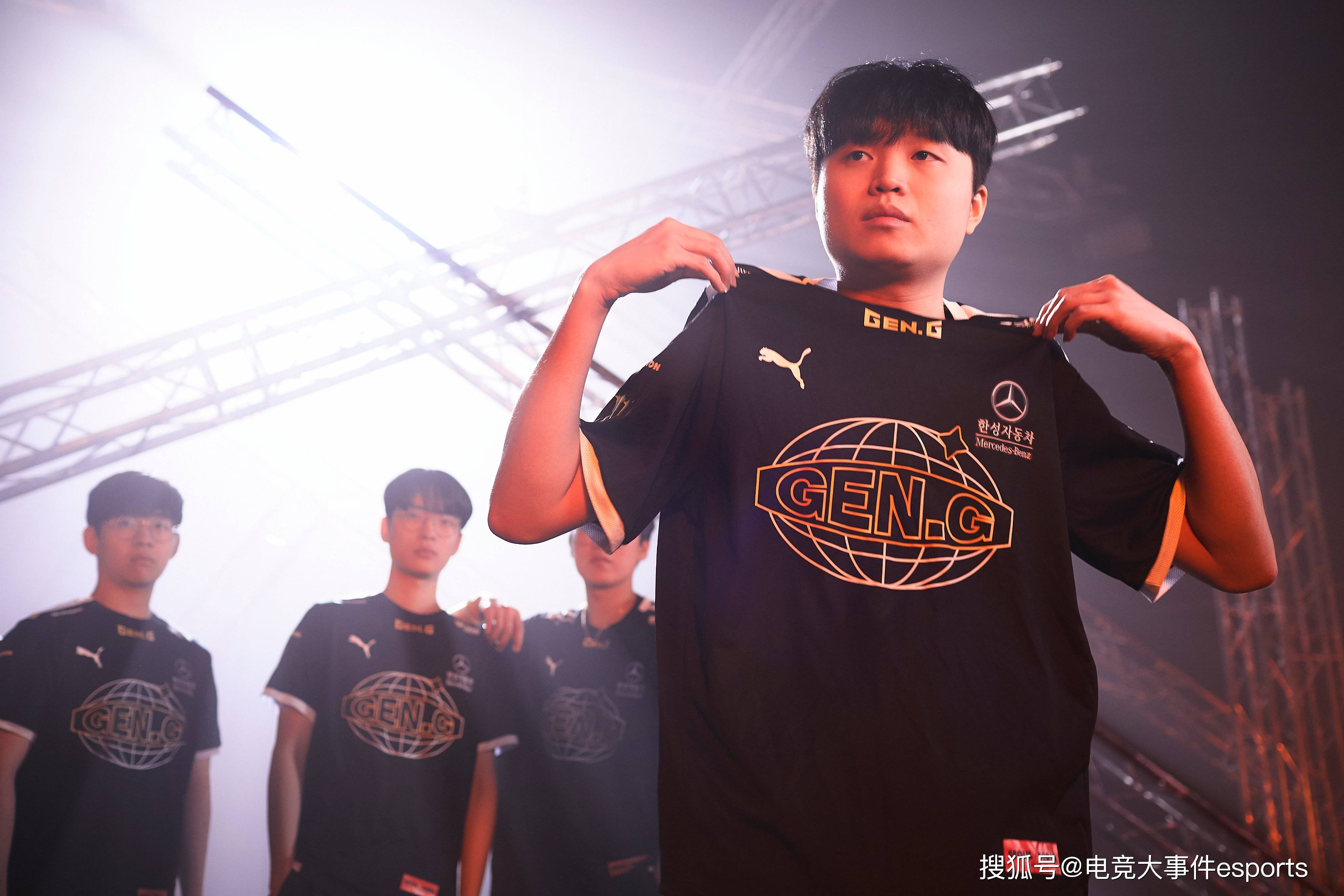 T1逆转C9，CoreJJ三分雨点燃全场的简单介绍