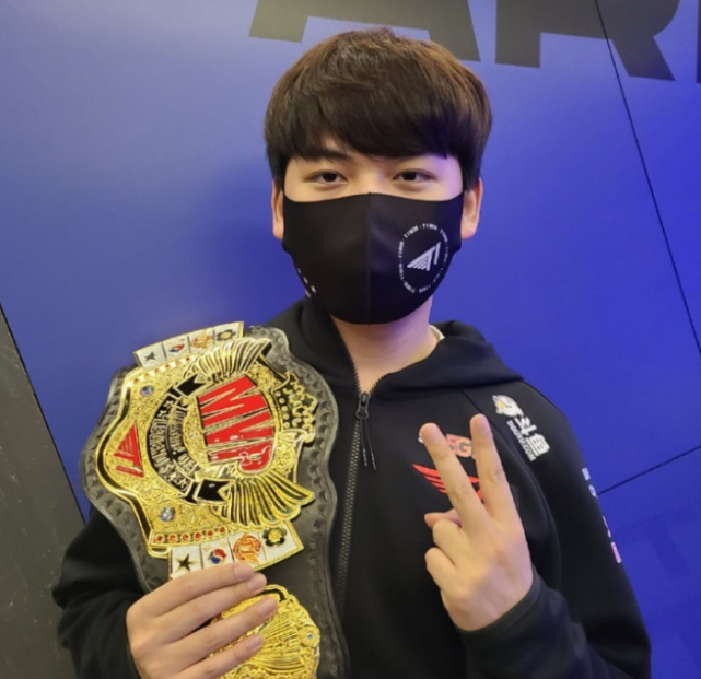 TL翻盘BRO，Gumayusi统治全场