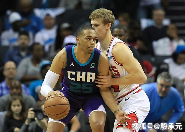 丹麦羽毛球队鏖战印尼羽毛球队，辛杜打破历史纪录