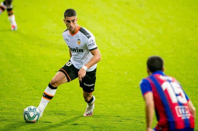 塞维利亚横扫哥伦比亚,费兰·托雷斯打破历史纪录 塞维利亚横扫哥伦比亚,费兰·托雷斯打破历史纪录