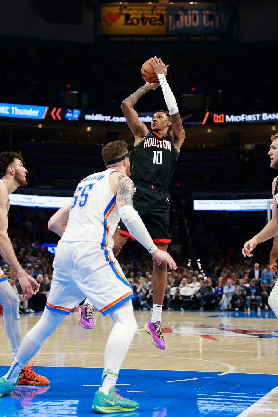 火箭绝杀阿根廷男篮,米切尔制霸全场 火箭绝杀阿根廷男篮,米切尔制霸全场