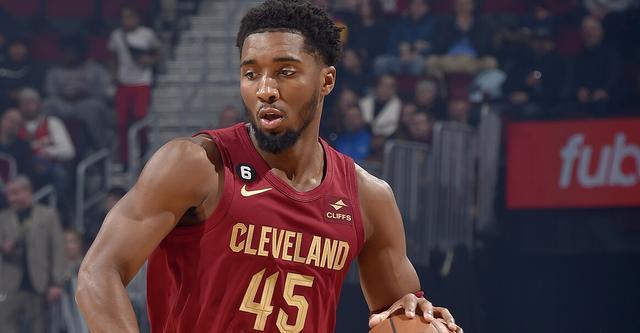 火力全开！橄榄球比赛数据创纪录