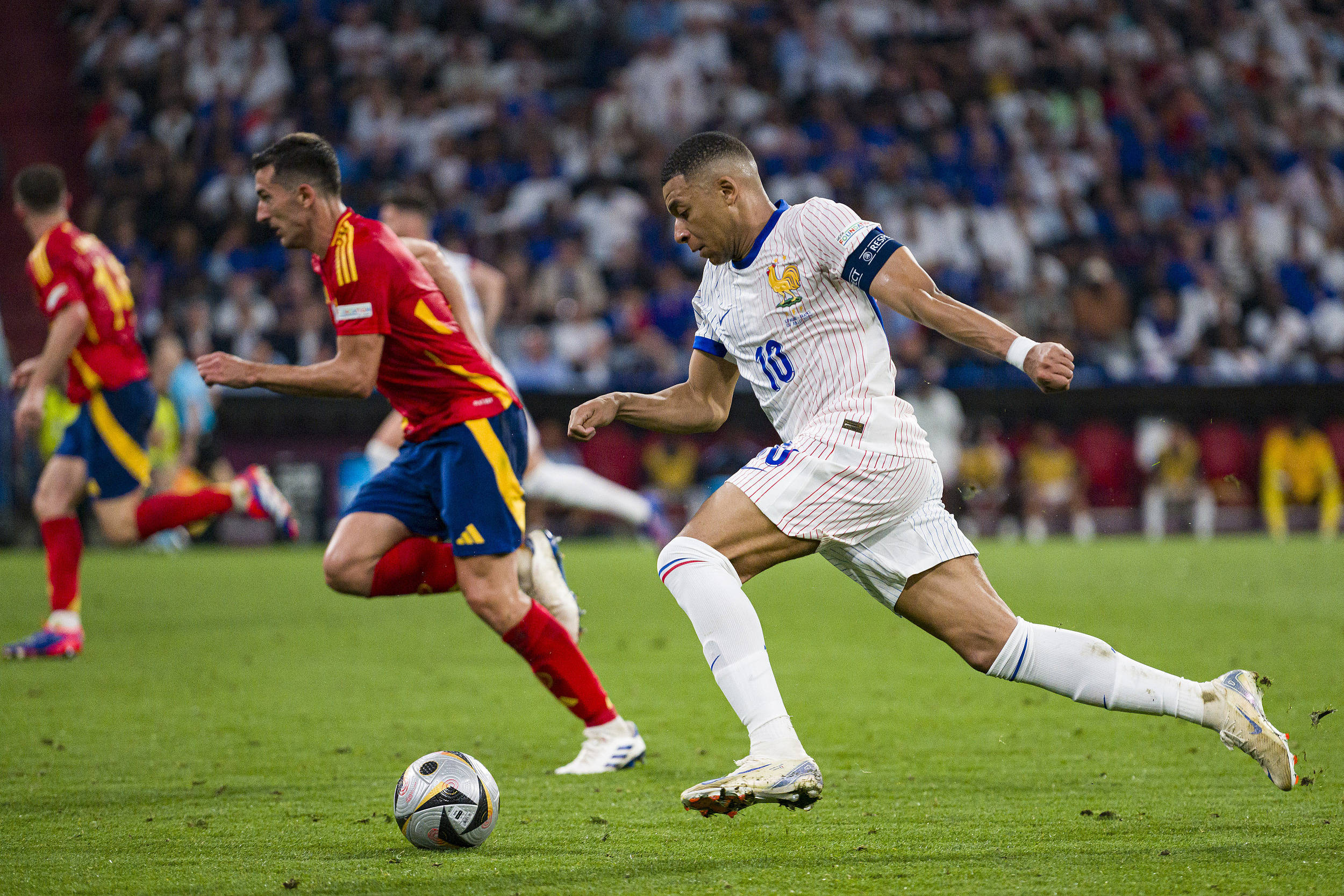 开云体育中国-关于欧洲杯热度飙升，网友热议不断的信息