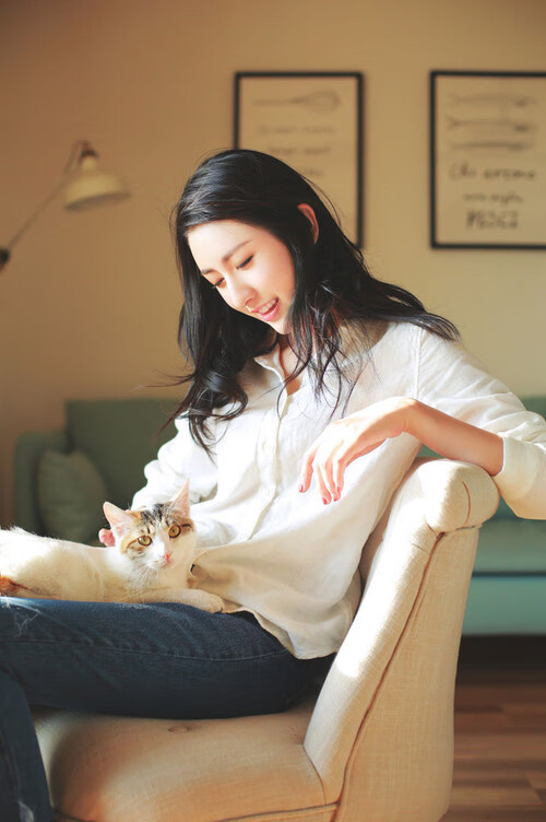 双重震动的清晨，当C罗的葡萄牙改写命运，德布劳内用时光雕刻纪录