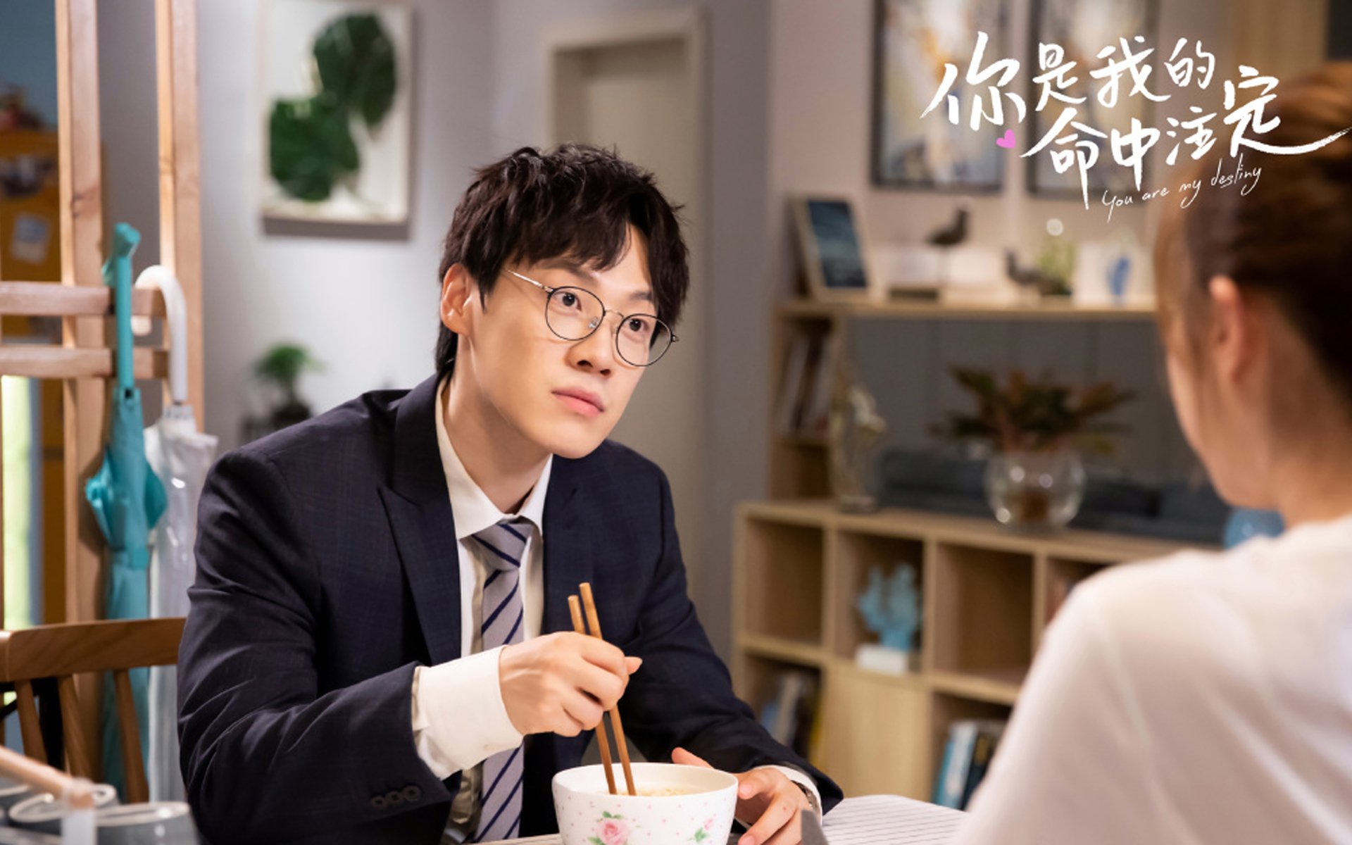 双线战场，唯一性的胜利，当德甲争冠的窒息感撞上猛龙单节的神迹