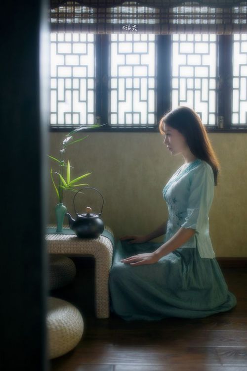 冰与火的审判夜，爱德华兹燃尽星空，湖人疾风扫落叶