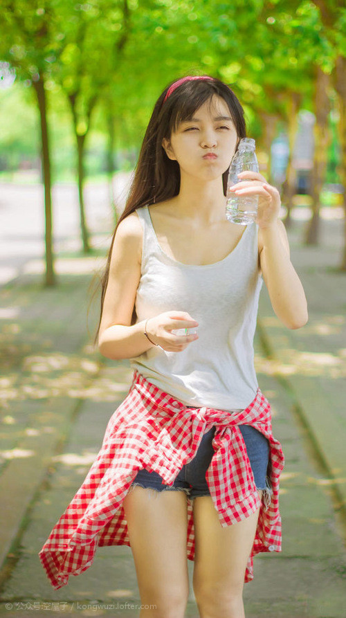 中场的孤勇者，当莫德里奇在2026世界杯D组之夜里，为葡萄牙奏响罗马尼亚的挽歌
